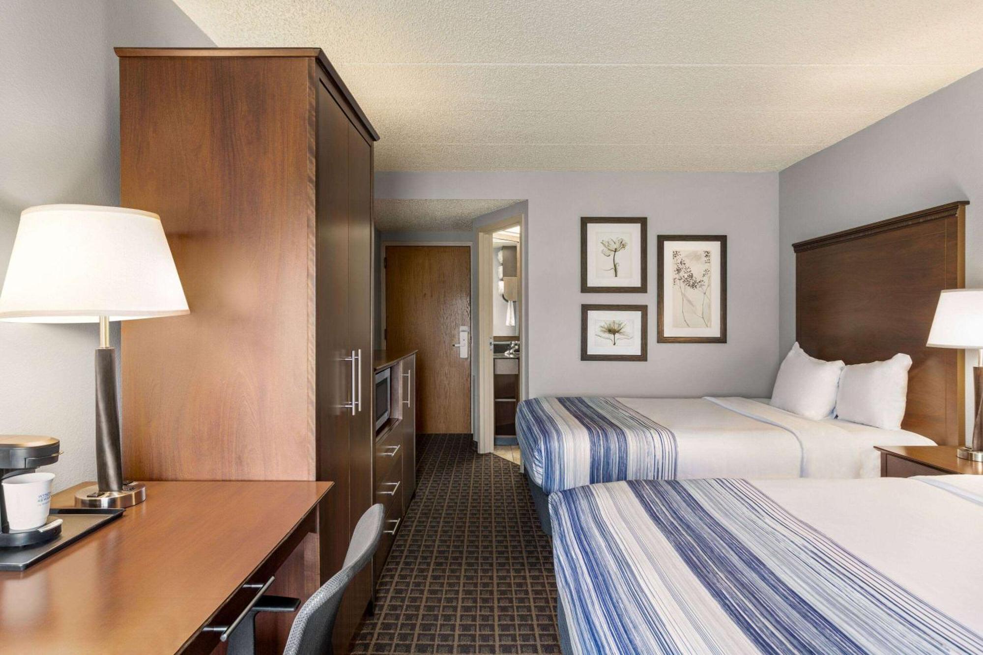 Americinn By Wyndham Madison West Exterior foto
